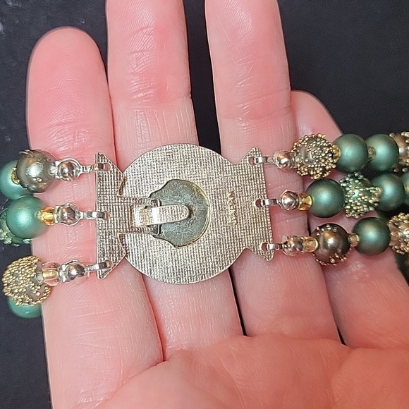 Vintage Green Upcycled Triple Layer Necklace with Original Slide Clasp - Picture 5 of 5